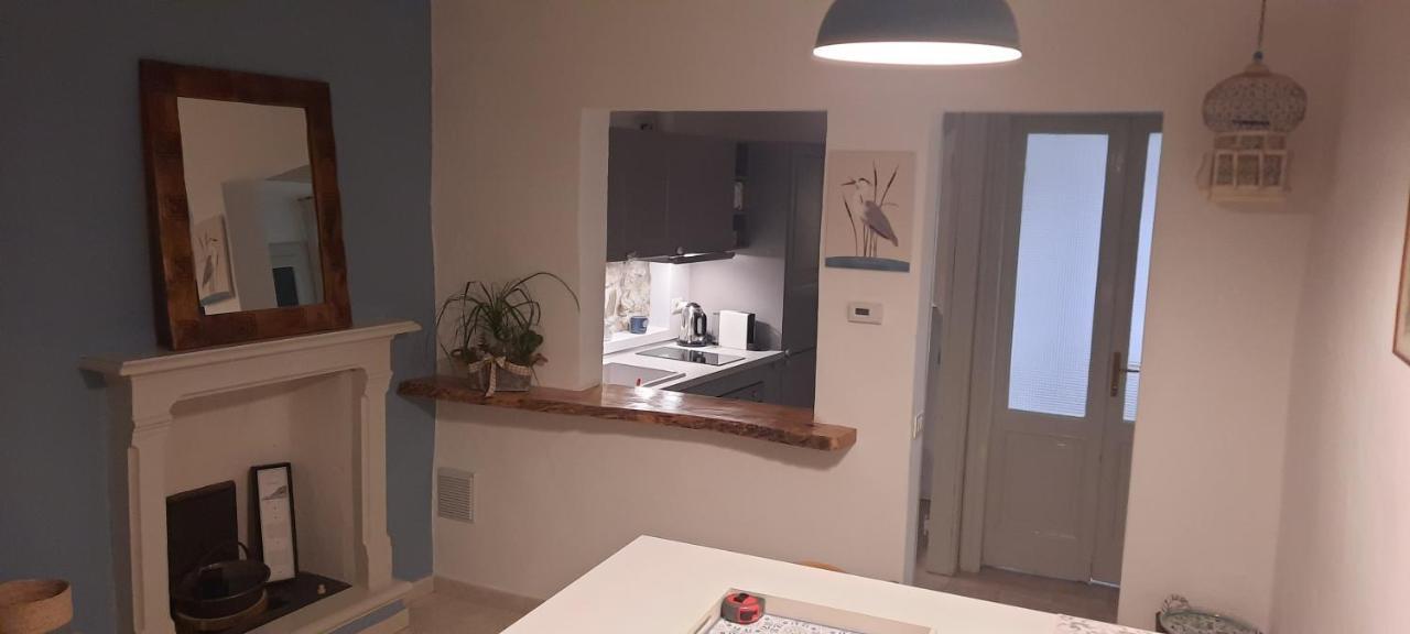L'Airone - Casa Vacanza Mandello del Lario Bagian luar foto
